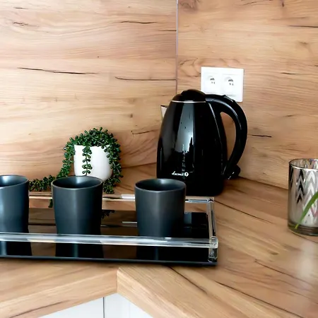 Na Lazarzu 12 Apartman *